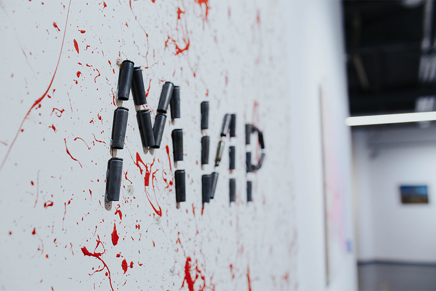 Александр Балеев и Pack87, «Мир» из серии GunART, 2020 год Балеев и Pack87 Мир из серии GunART 2020 год