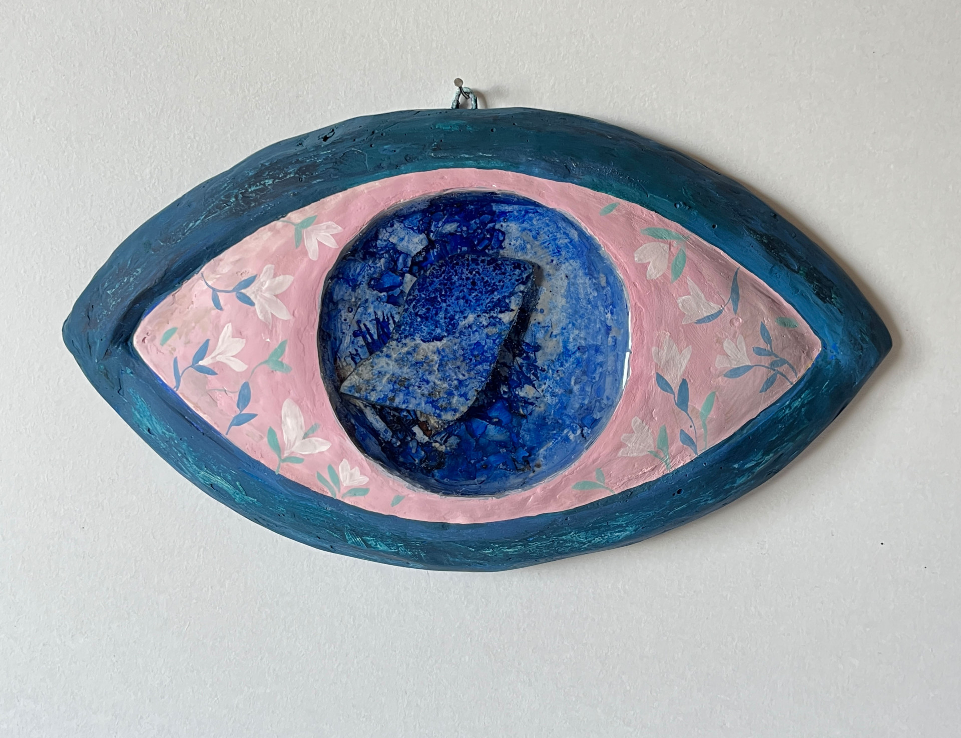 Votive eye, 2024