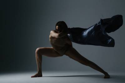 Перформанс современного танца «Матрешка»